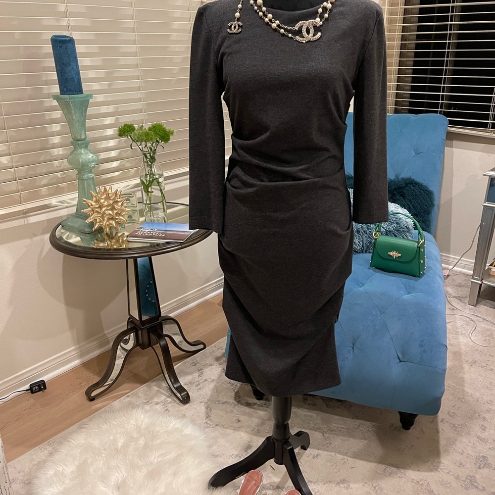 Nicole Miller Artelier Ruched Stretch Dress – Size M | Charcoal Gray Chic